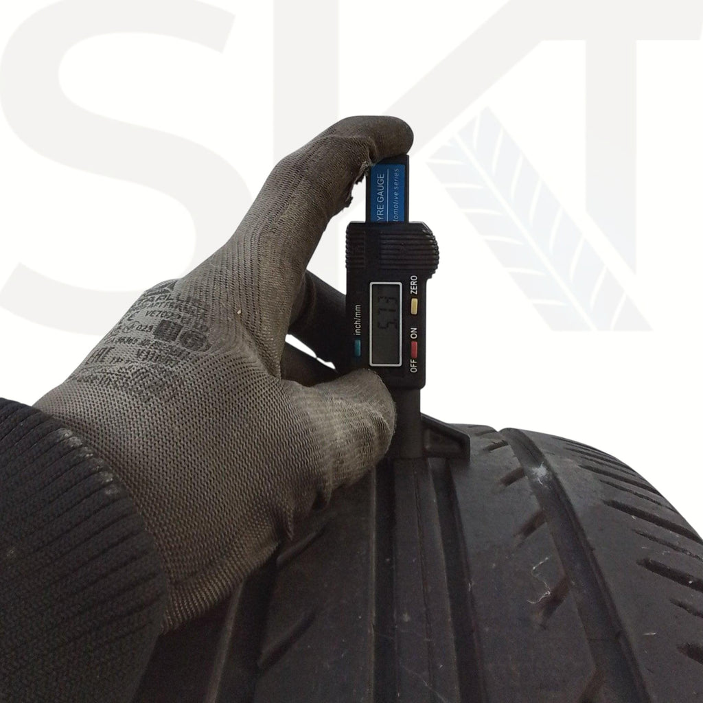 4 Goodyear 205/60 R16 Assurance Fuel Max 92V