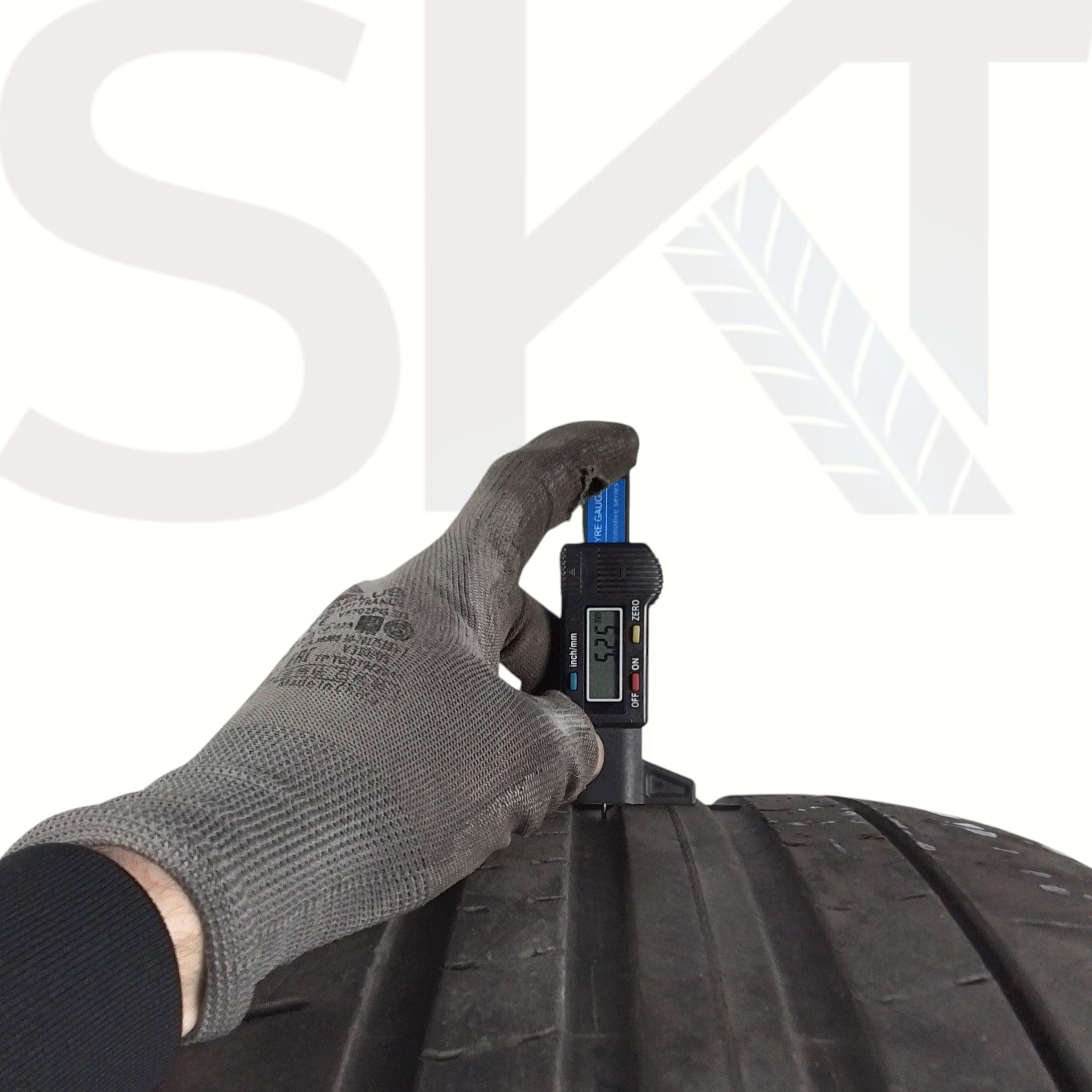 2 Pirelli Pzero Tm 275 45 21 107Y