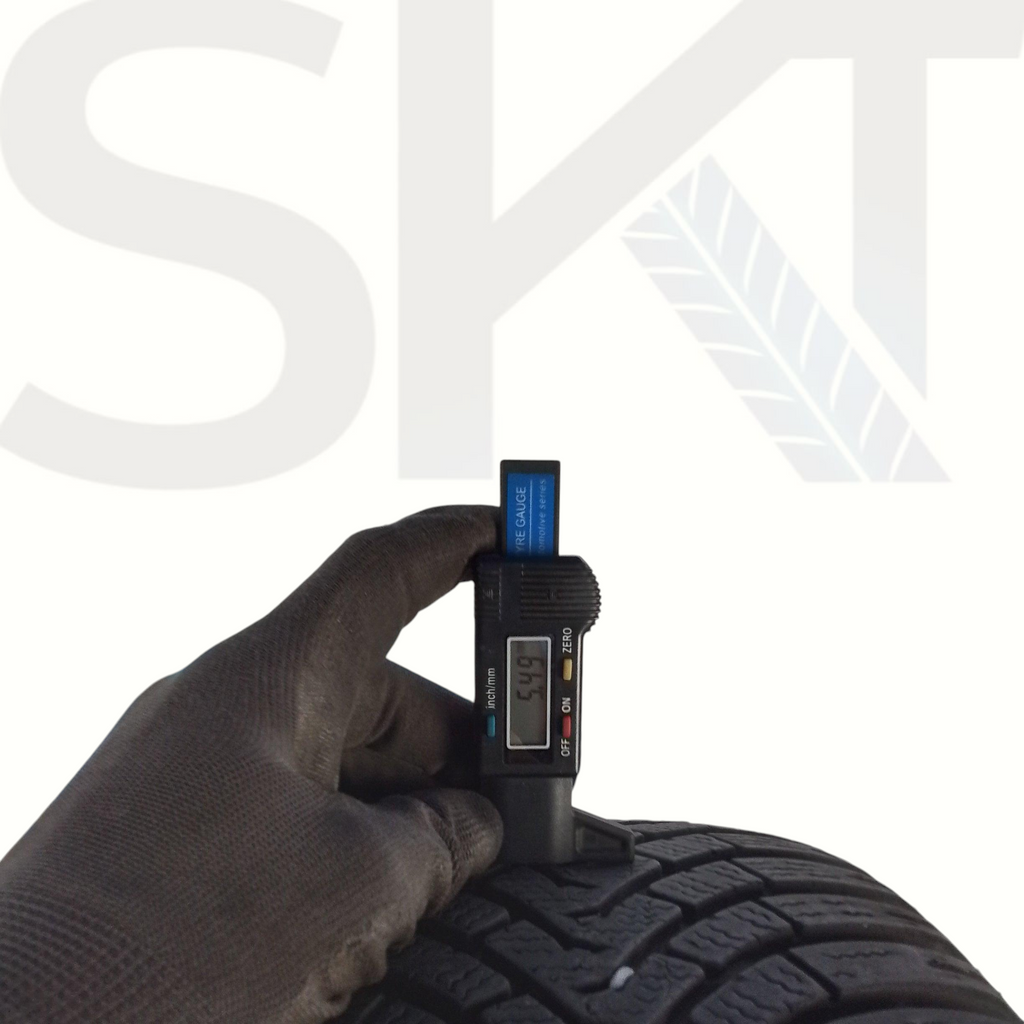 4 Falken Eurowinter 225 55 18 102V M+S