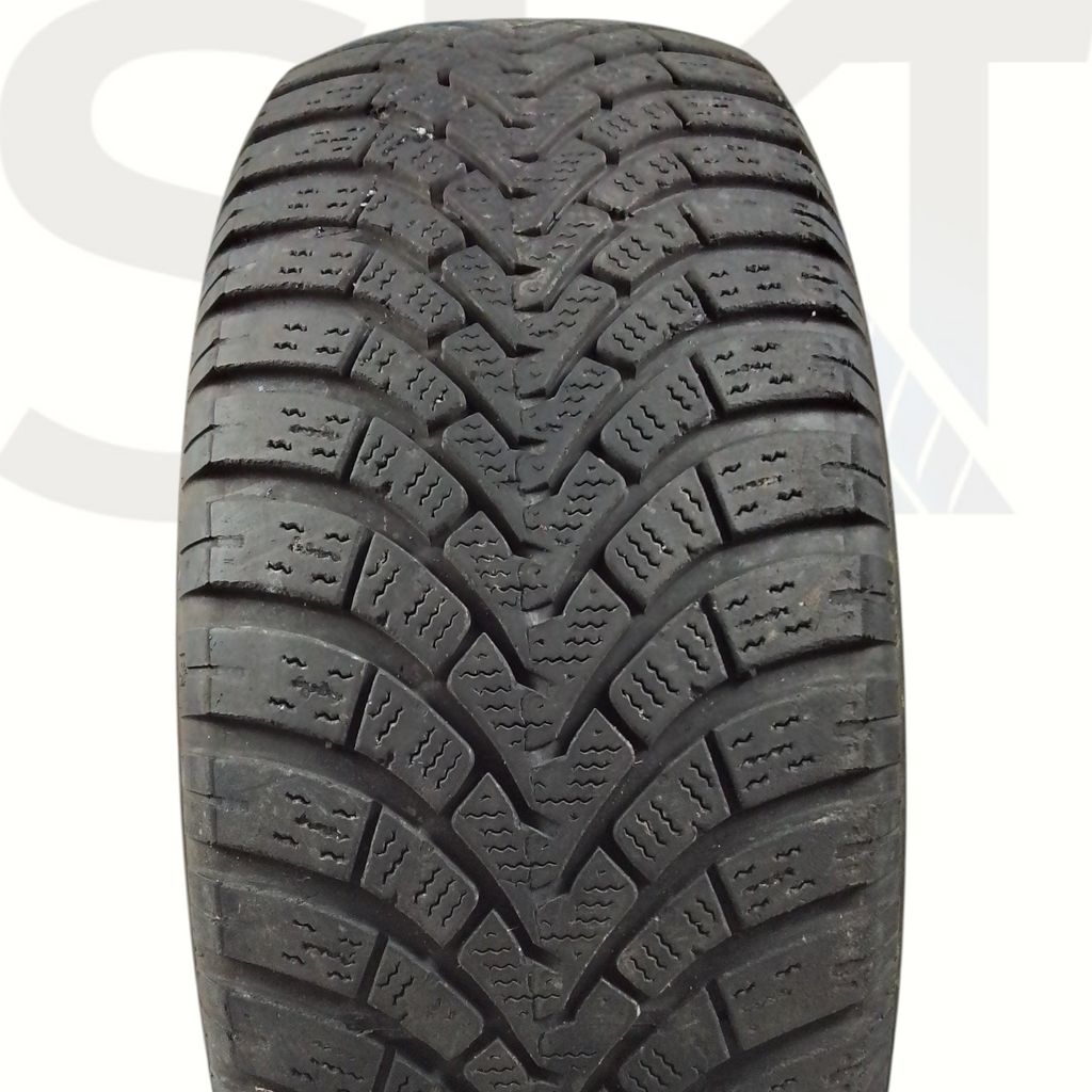 2 Falken 225/45 R19 Eurowinter HS01 92v M+S