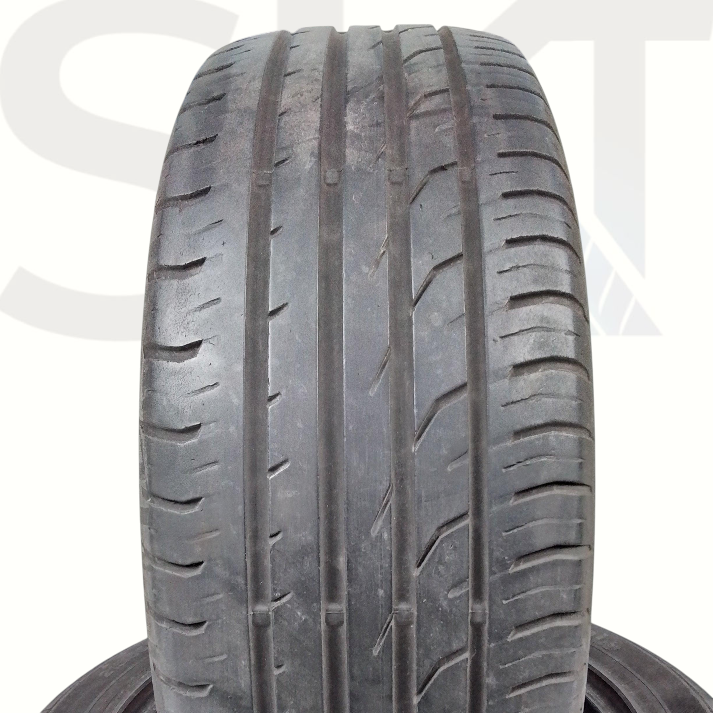 2 Continental ContiPremiumContact2 225 55 17 97W