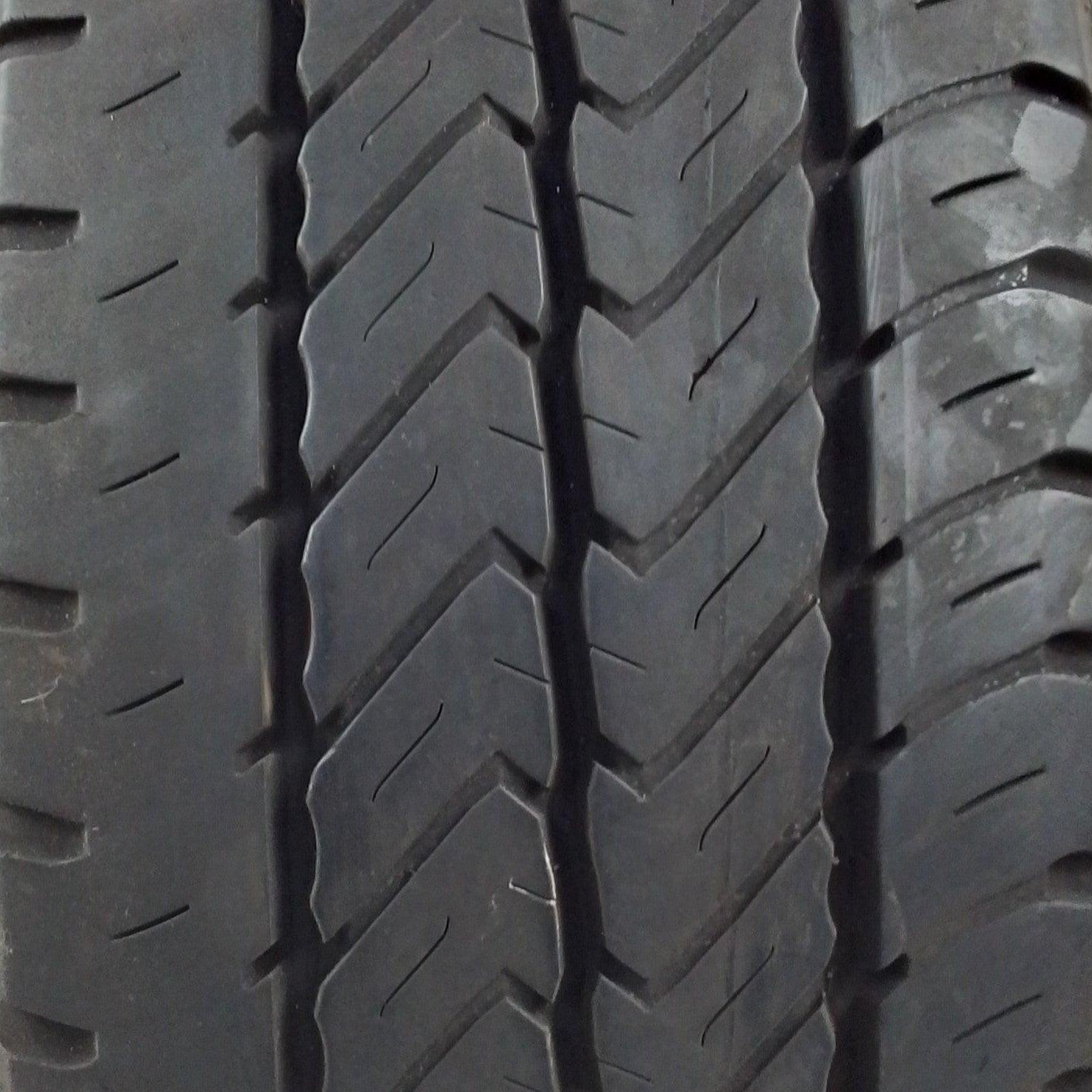 2 Dunlop Econodrive 215 60 17C 109/107T