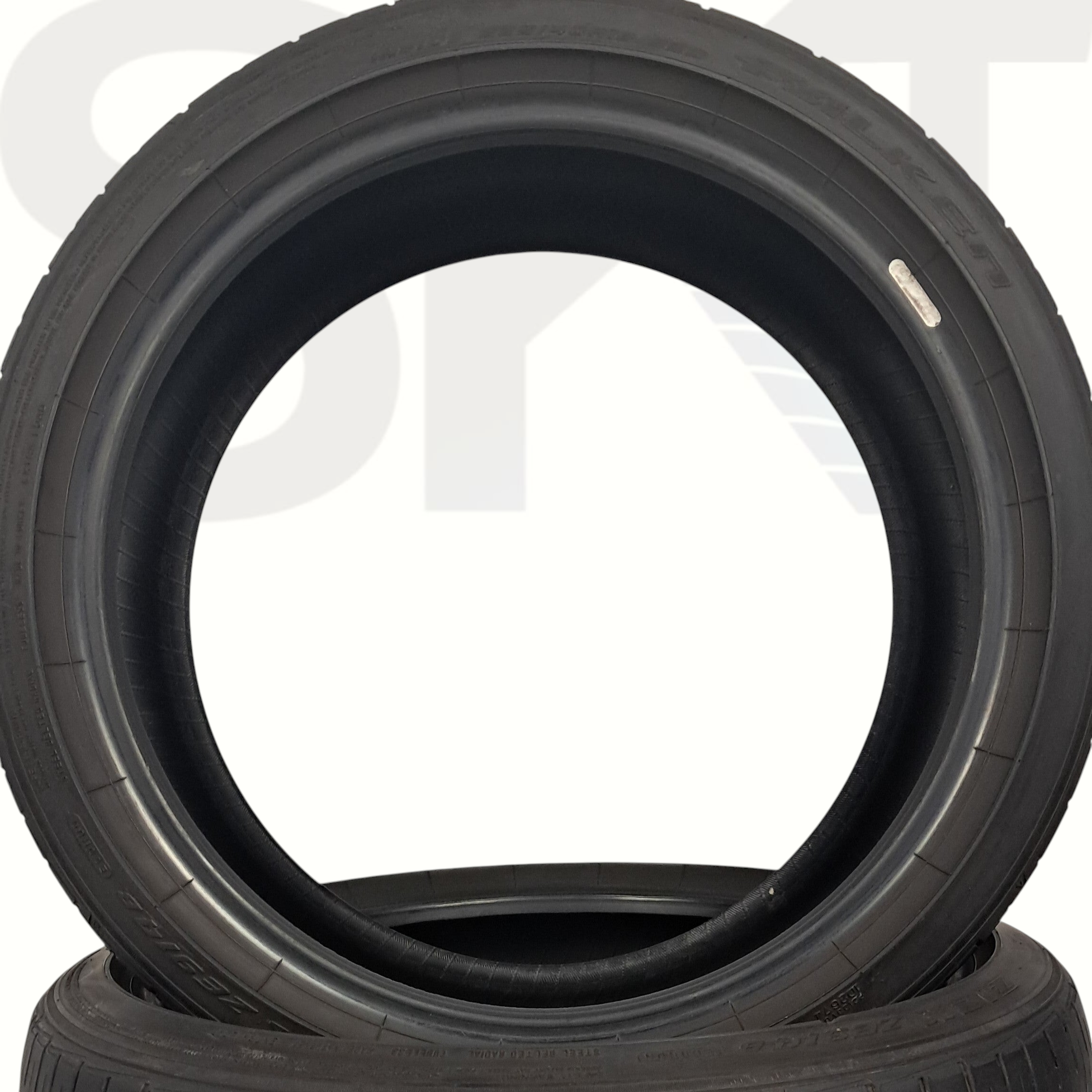 2 Falken 225/40 R18 Ziex ZE914 92w XL
