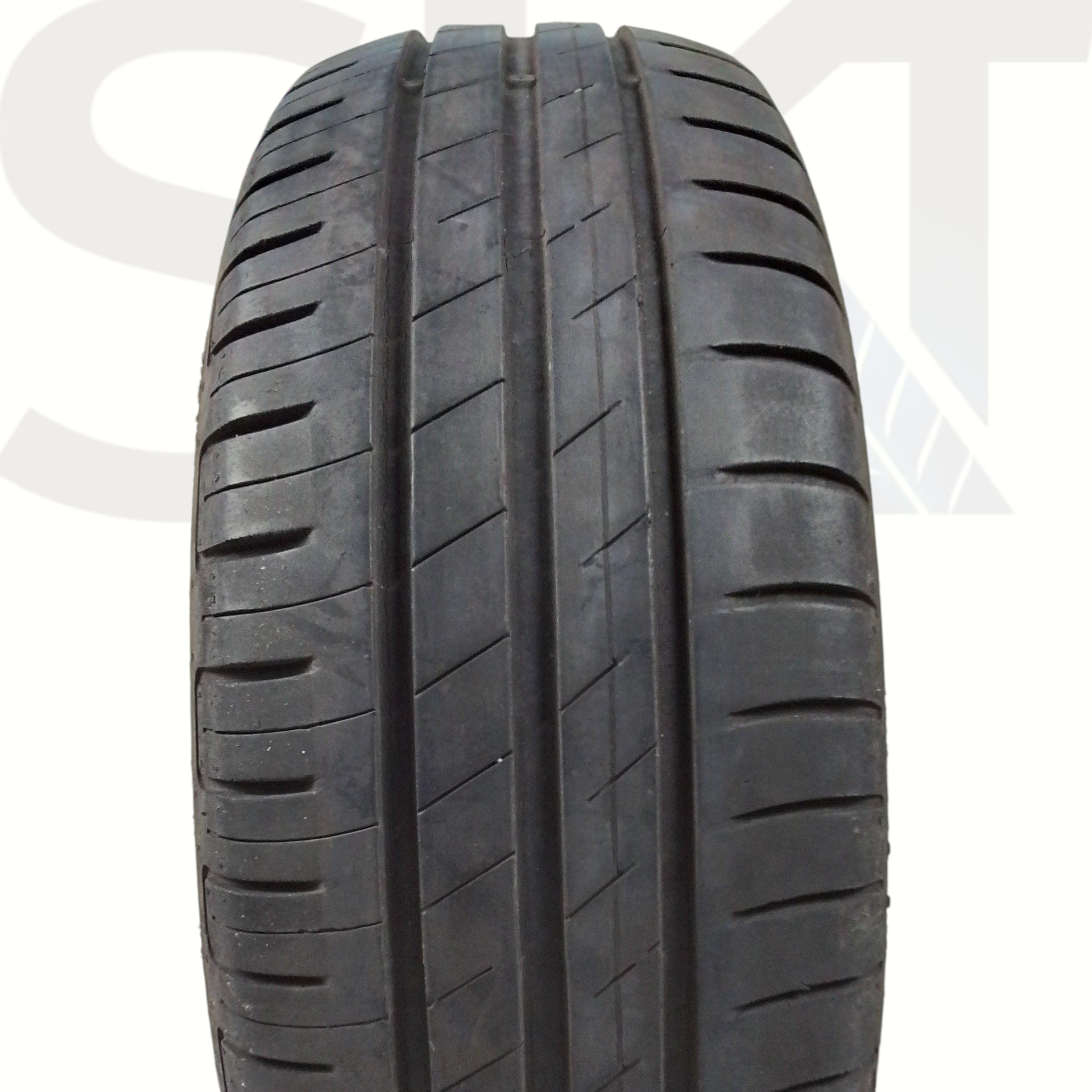 4 Goodyear EfficientGrip 175 65 14 82T