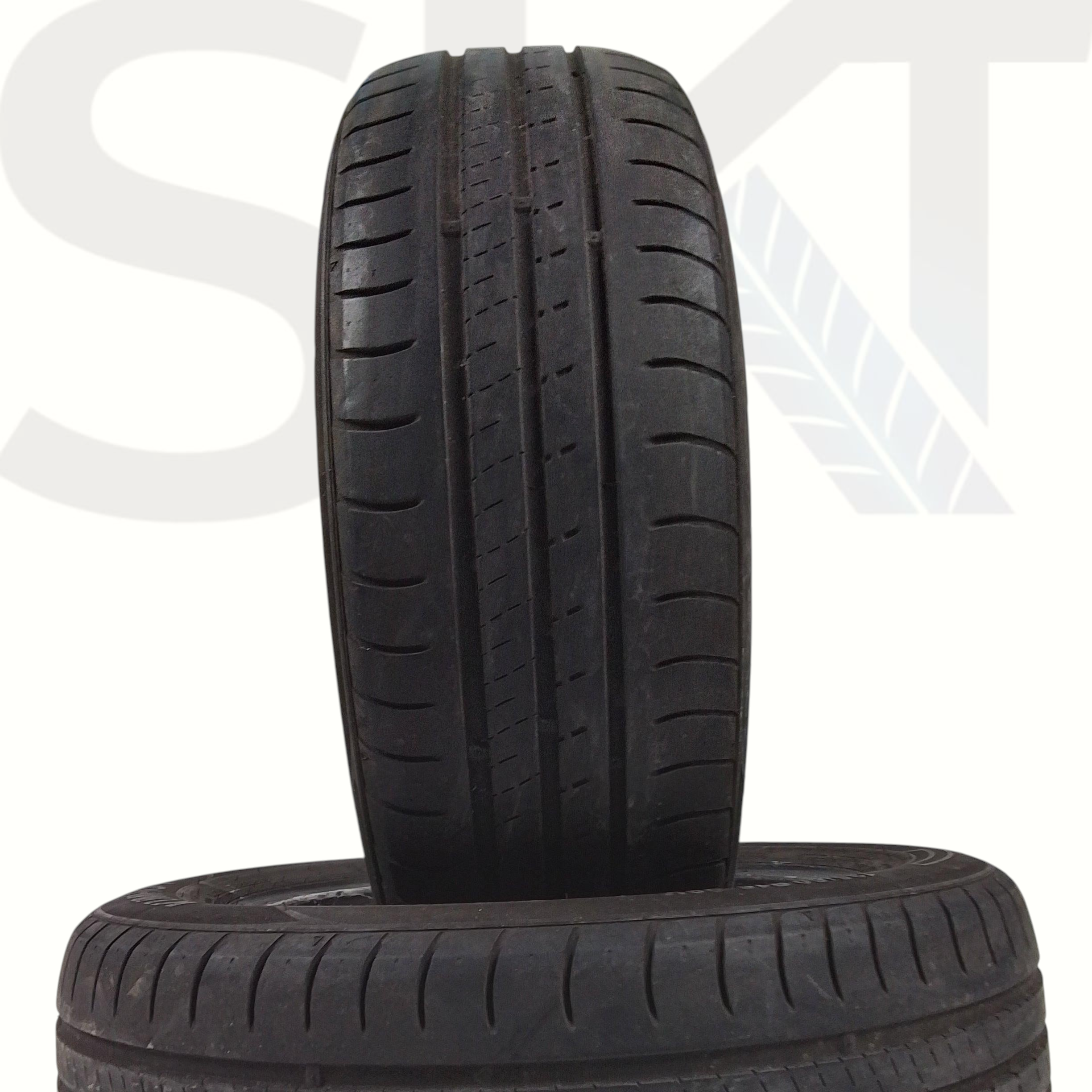 2 Kumho Ecowing ES01 195 60 16 89V