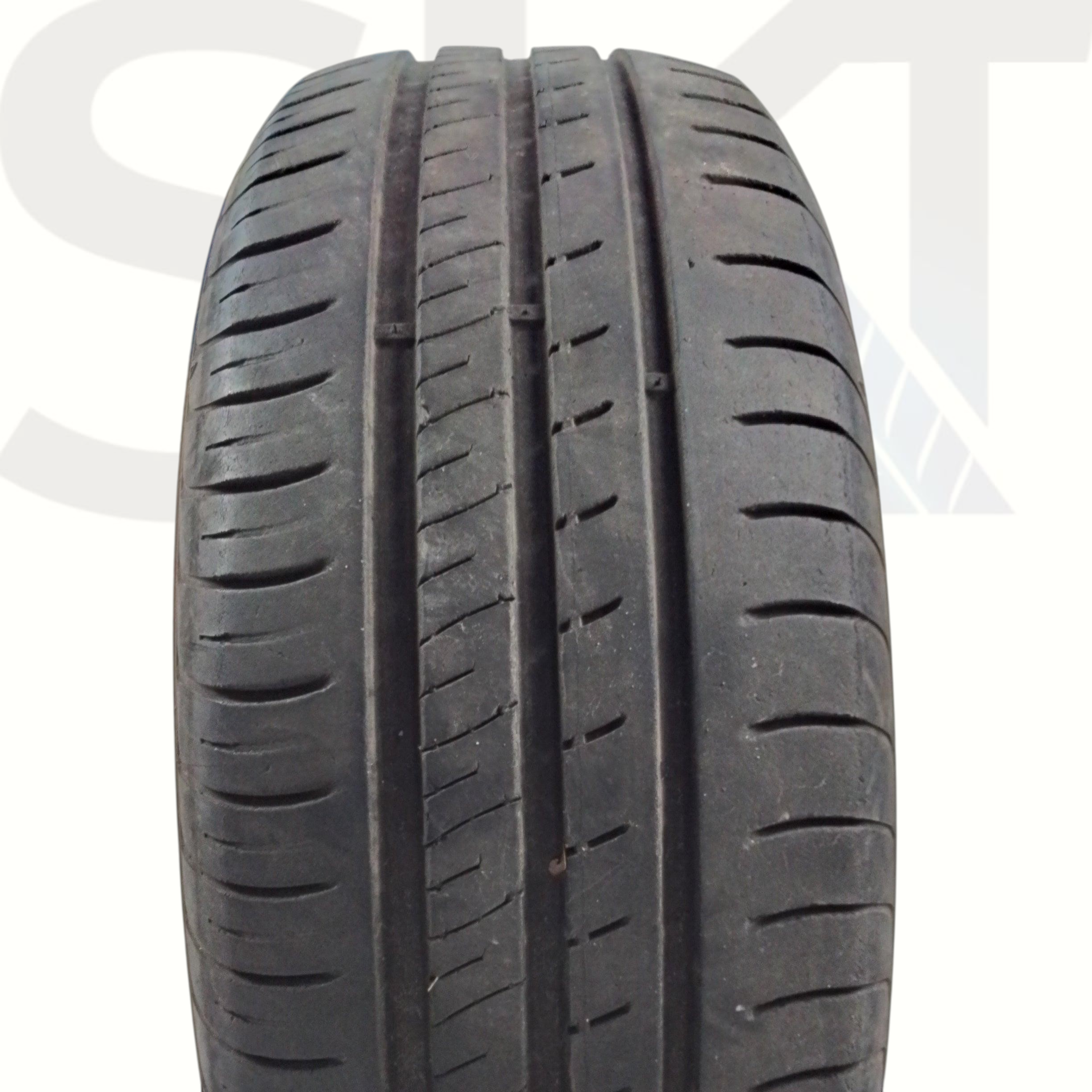 2 Kumho Ecowing ES01 205 65 16 95W