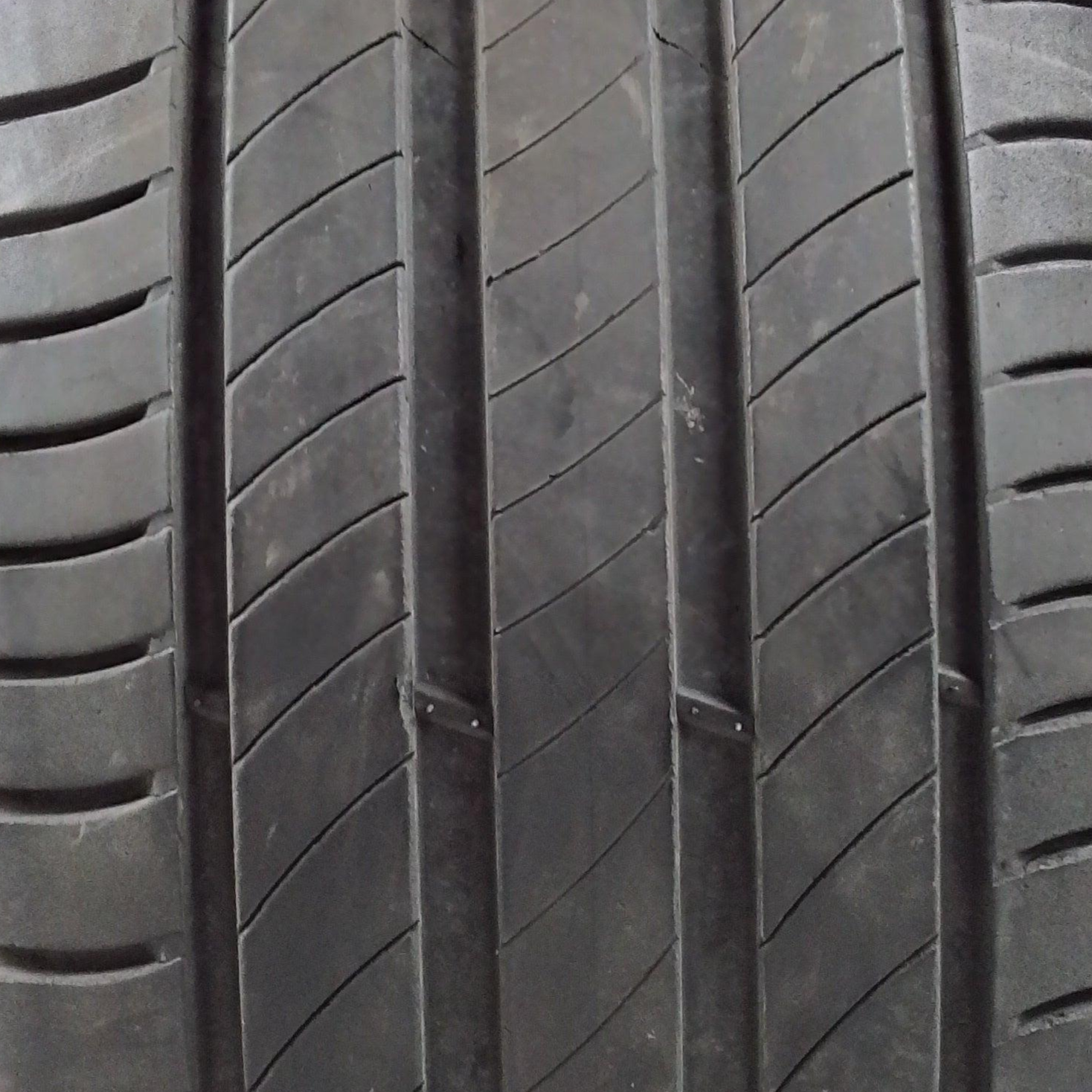 2 Michelin Primacy 4 235 55 18 100V