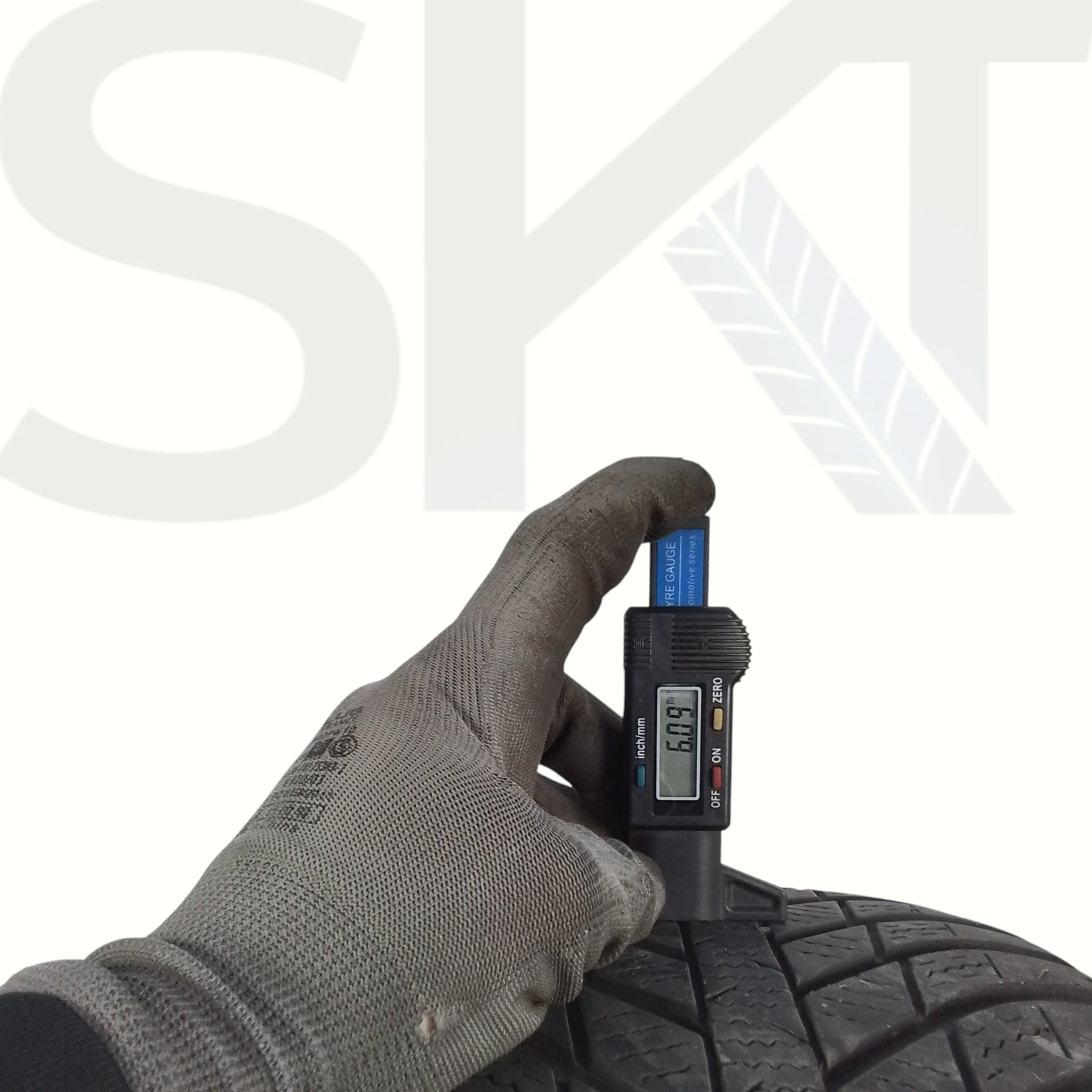 2 Nexen Nblue 4Season 225 50 18 99H