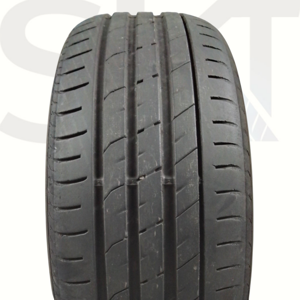 2 Nexen Nfera Su1 225 55 17 101W