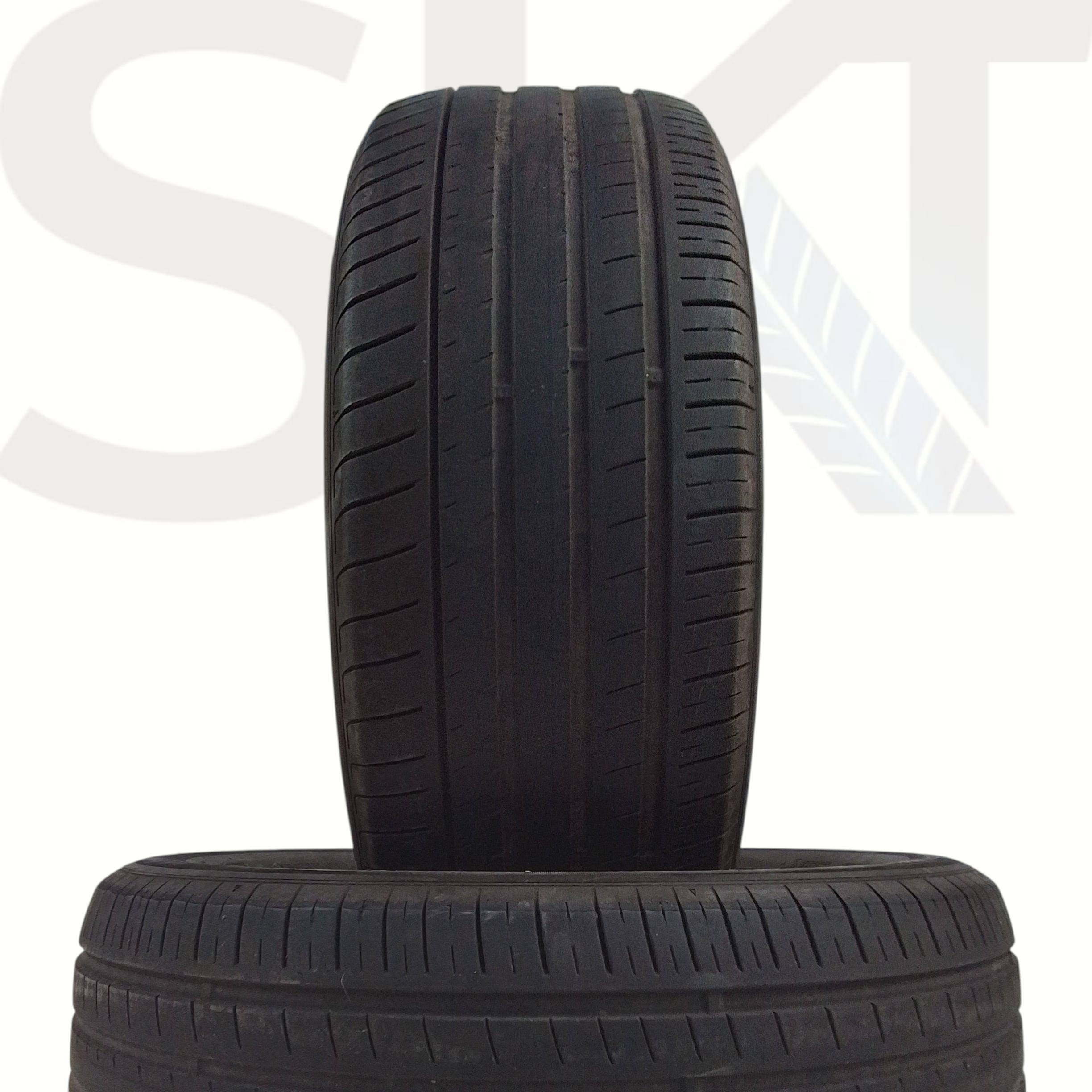 2 Nexen Nfera primus 235 55 18 104V