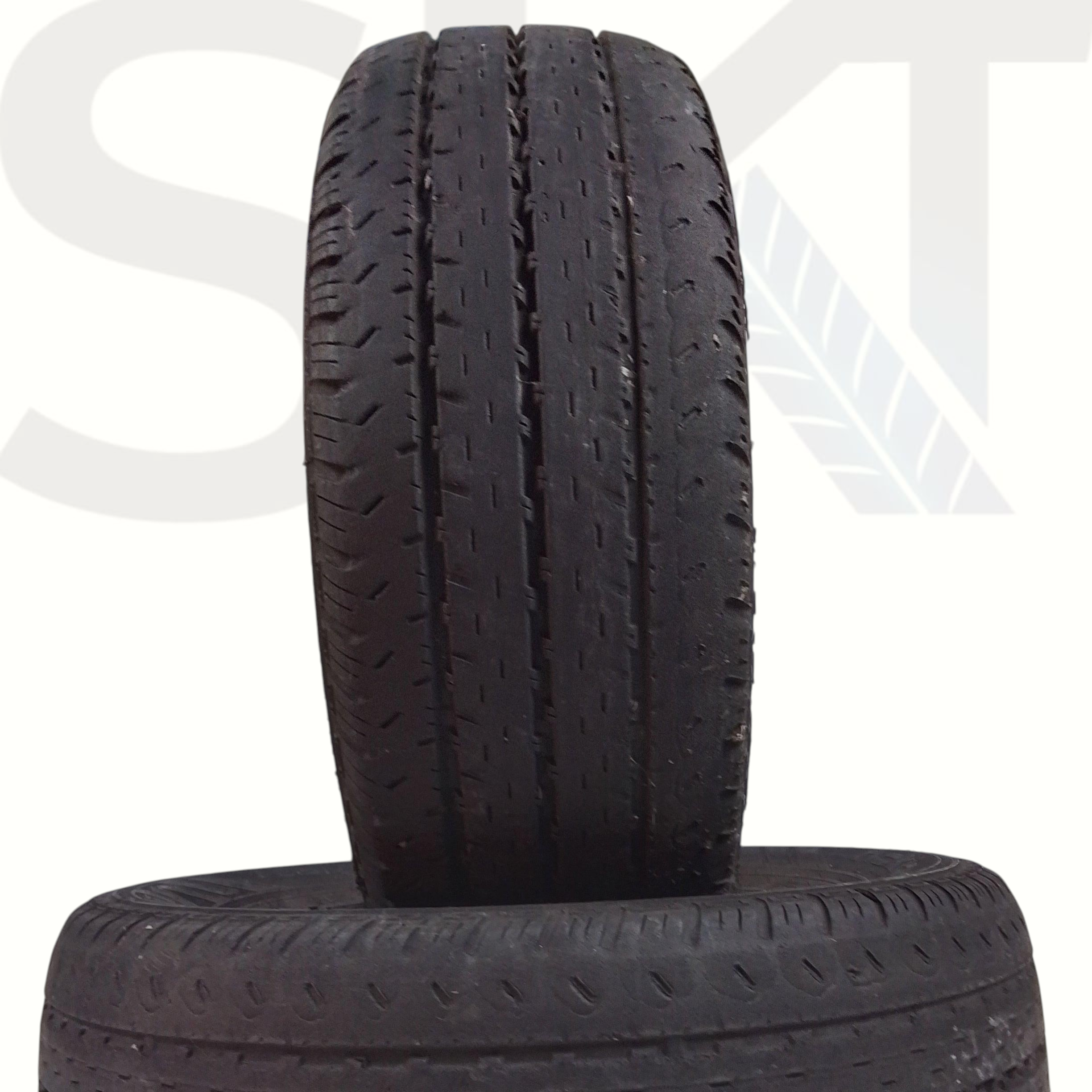 2 Nokian C Line 215 70 15C 109/107S