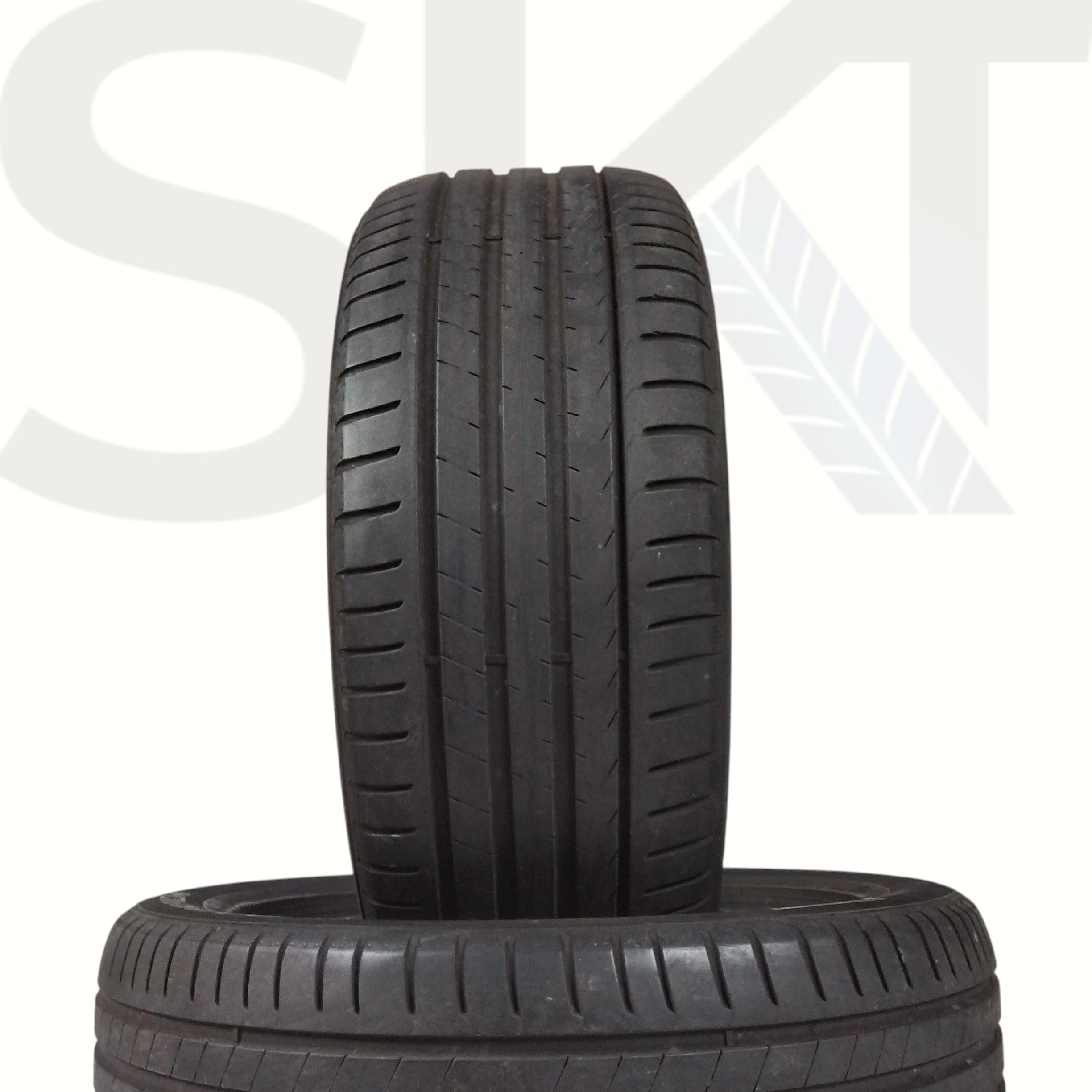 2 Pirelli Scorpion Tm 225 55 18 98H
