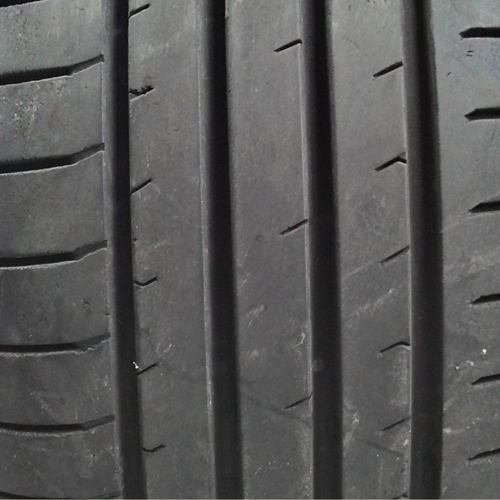 2 Toyo Proxes R51 215 45 18 89W