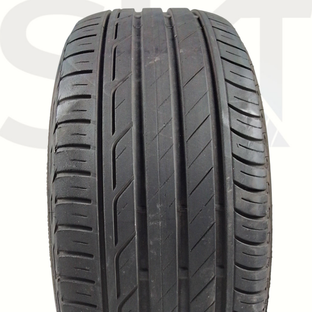 4 Bridgestone 215/50 R18 Turanza T001 92w