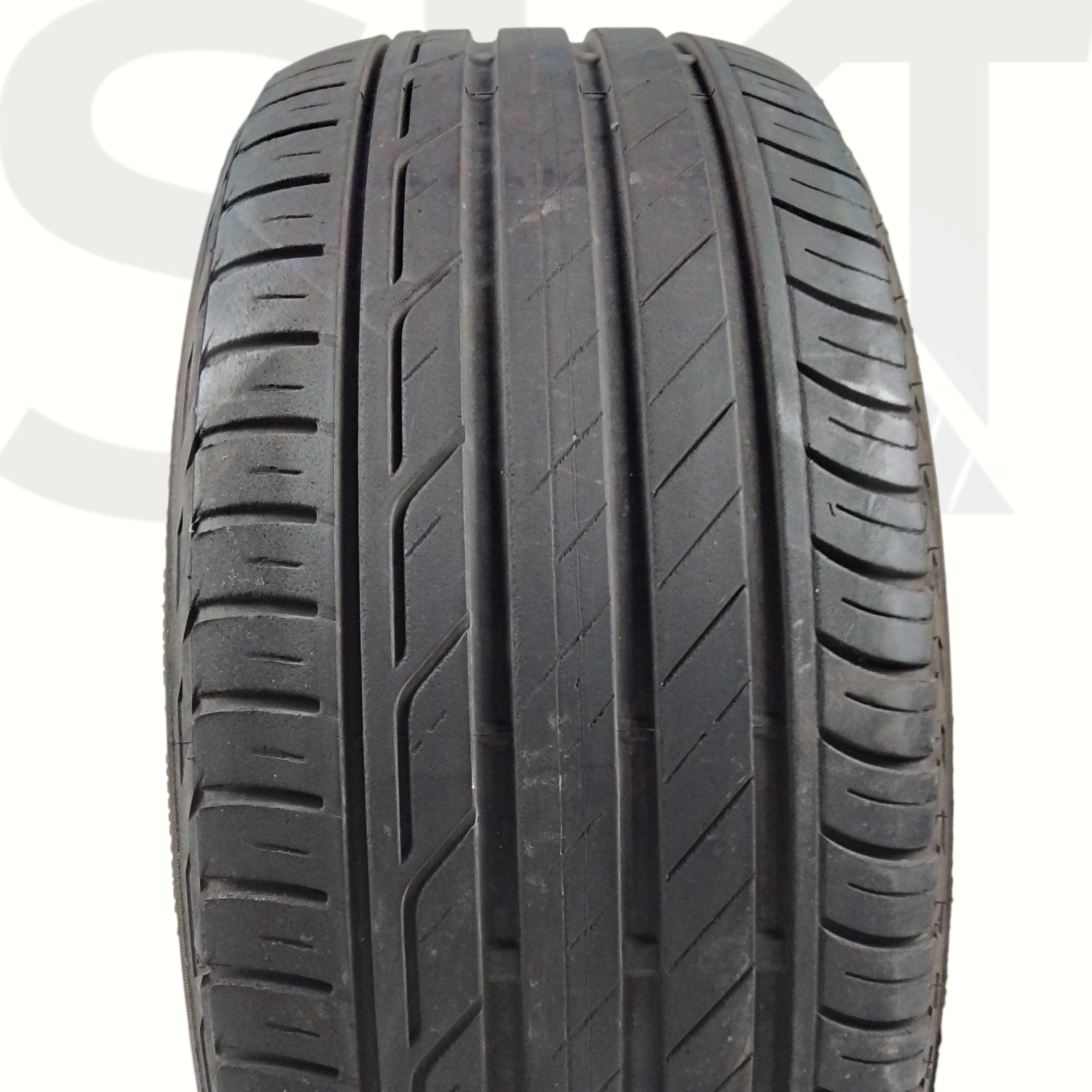 4 Bridgestone 215/50 R18 Turanza T001 92w