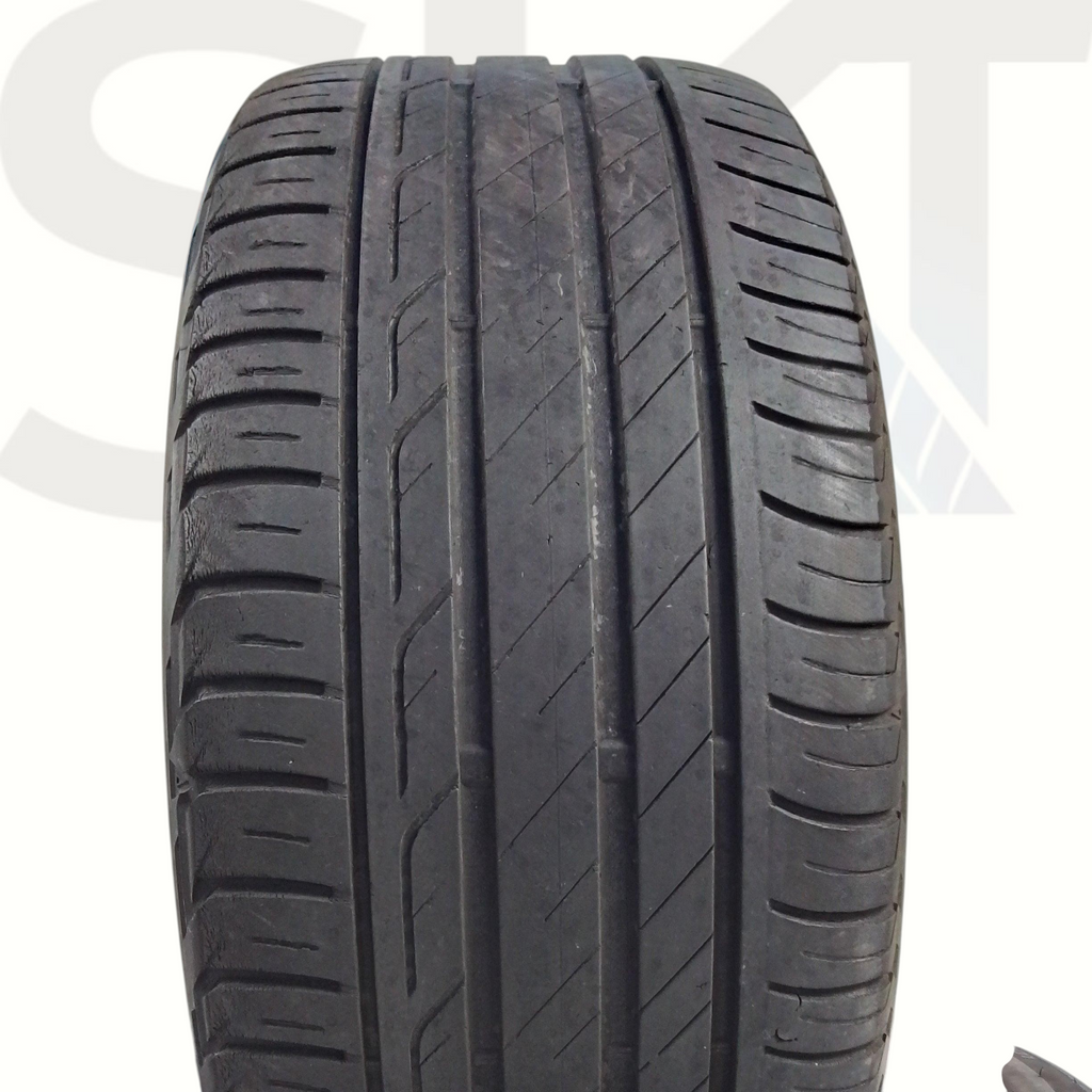 4 Bridgestone Turanza T001 225 55 18 98V
