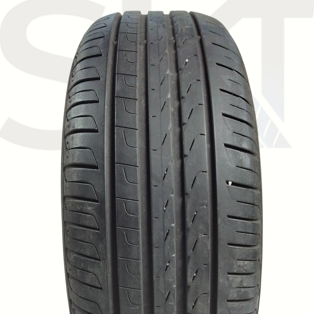4 Pirelli 225/60 R18 Cinturato P7 104W Runflat